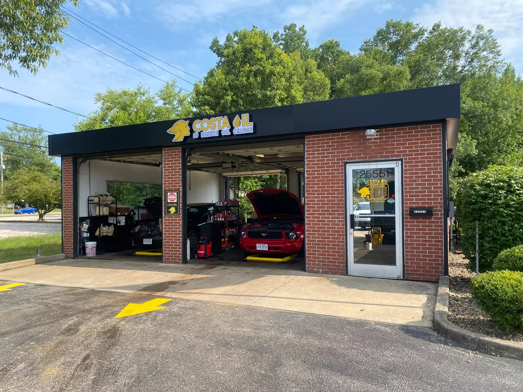 Up to 44% off at Costa Oil – 10 Minute Oil Change